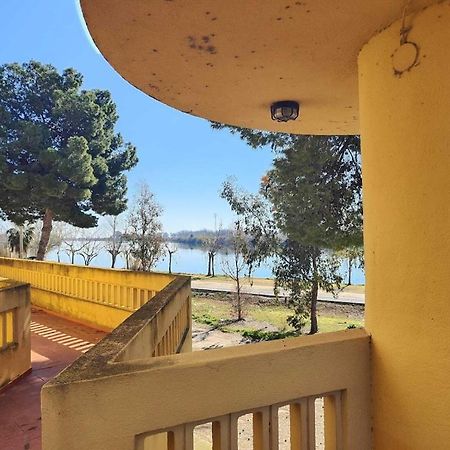 Superbe Appartement Terrasse Entierement Renove Au Bord De L'Ebre Deltebre Luaran gambar