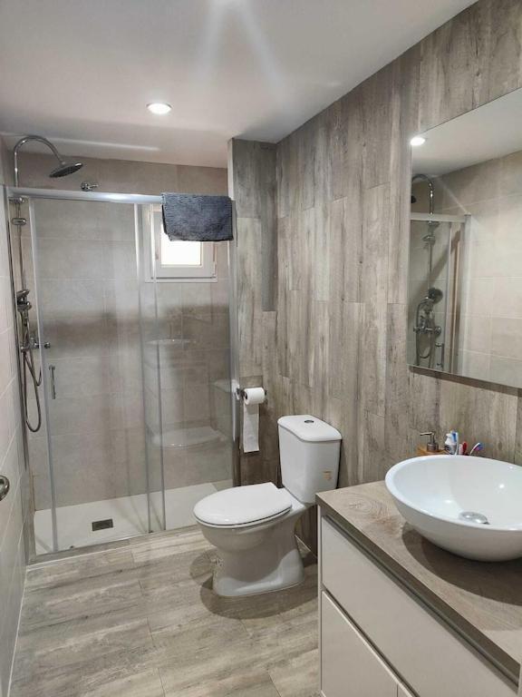 Superbe Appartement Terrasse Entierement Renove Au Bord De L'Ebre Deltebre Luaran gambar
